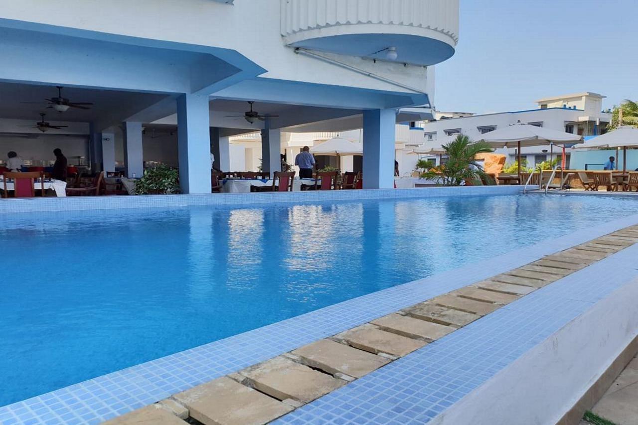 Hotel Sapphire Mombasa Exterior photo